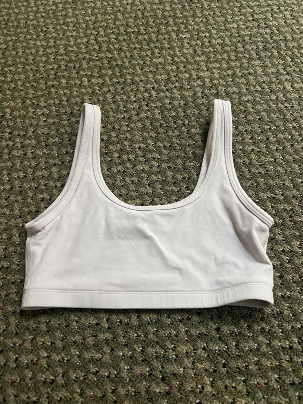 Simple White Scoop Neck Sports Bra